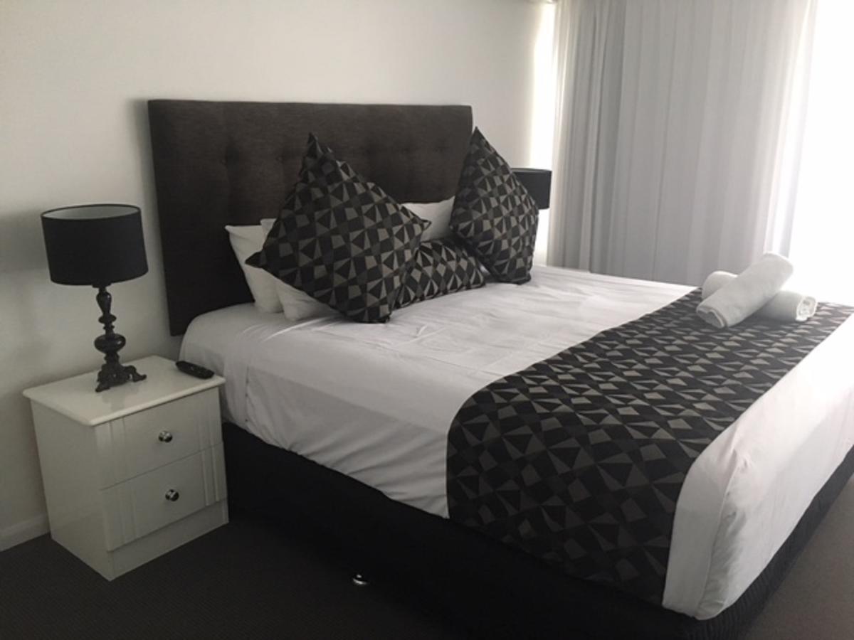South Pacific Plaza - Official Aparthotel Broadbeach Exterior photo